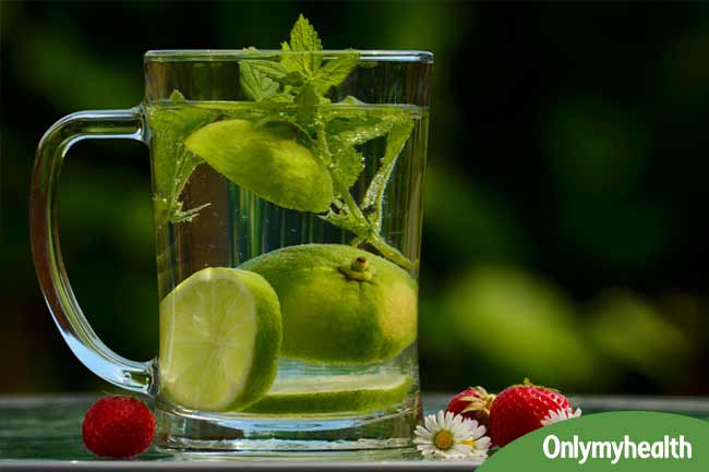 लेमन और मिंट डिटॉक्स वाटर